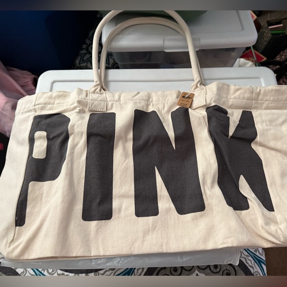 Victoria Secret totes ( 4 options available) - Picture 2 of 4